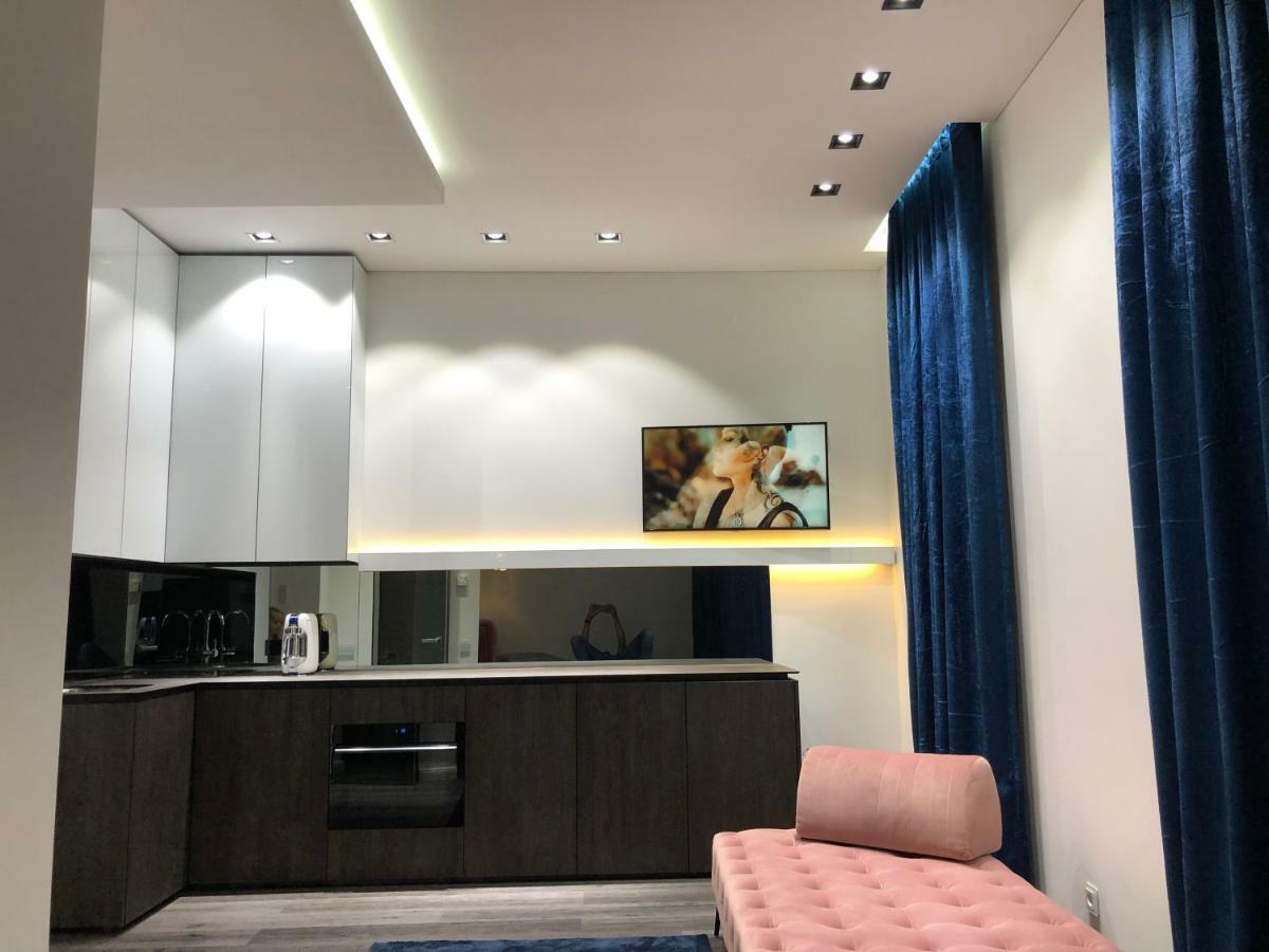 Modern And Luxury Apartment In The Center Of Kaunas Exterior photo